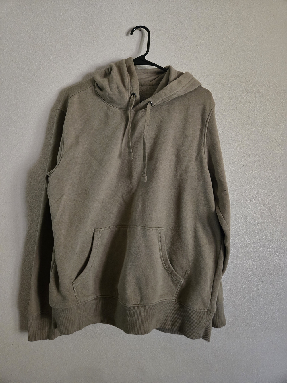 Goodfellow & Co Men's Hoodie in Taupe Green